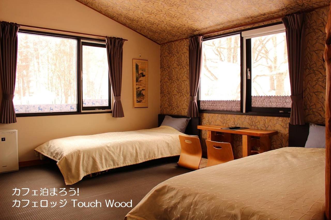 カフェロッジ Touch Wood บิเอะ ภายนอก รูปภาพ